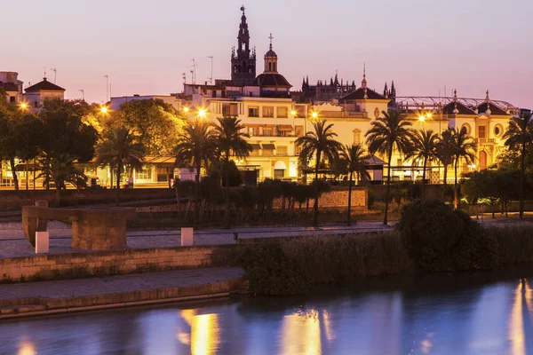 Arquitetura Sevilha Longo Rio Guadalquivir Sevilha Andaluzia Espanha — Fotografia de Stock