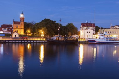 Ustka yılında deniz feneri. Ustka, Pomerania, Polonya.