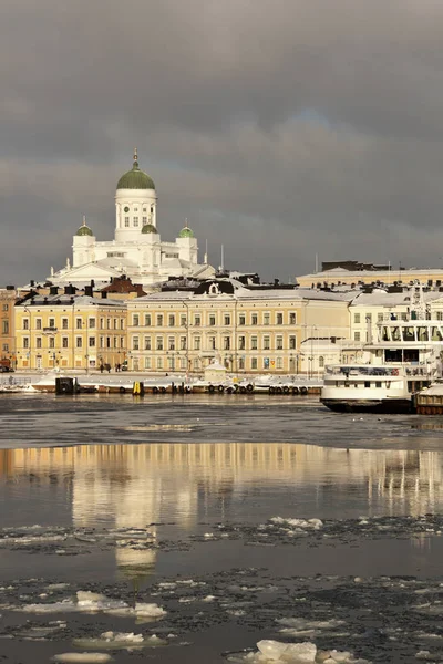 Lutheran Cathedral Helsinki Seen Ferry Baltic Sea — Stock Photo, Image