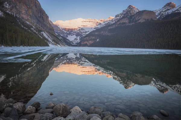 Lake Louise Parku Narodowym Banff Alberta Kanada — Zdjęcie stockowe