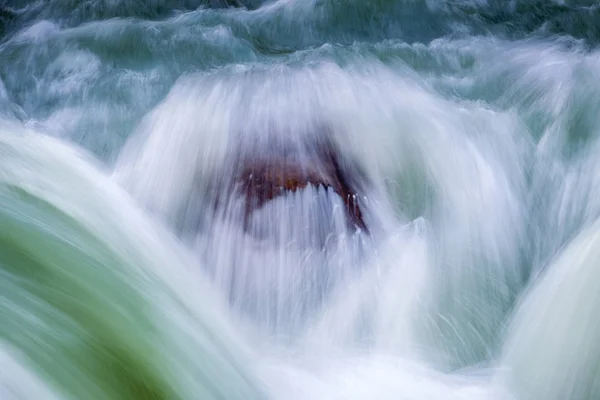 Водопад Санвапта Национальном Парке Джаспер Альберта Канада Альберта Канада — стоковое фото