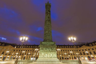 Paris Vendome sütun