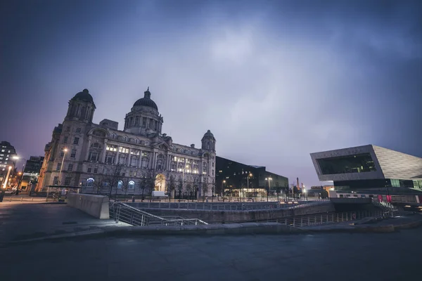 Port w Liverpoolu budynku — Zdjęcie stockowe