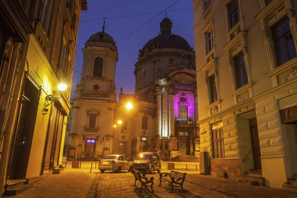 Dominikanerkirche von corpus christi in lviv — Stockfoto