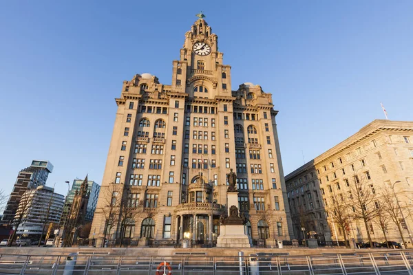 Edificio Royal Liver en Liverpool —  Fotos de Stock