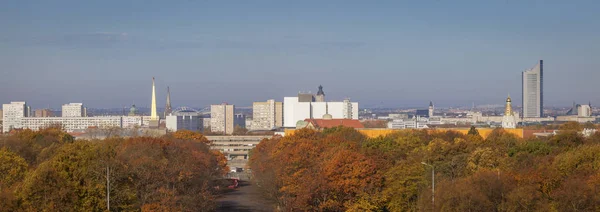 Sonbahar manzarasında Leipzig Panoraması — Stok fotoğraf