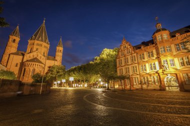 Mainz Cathedral at evening clipart