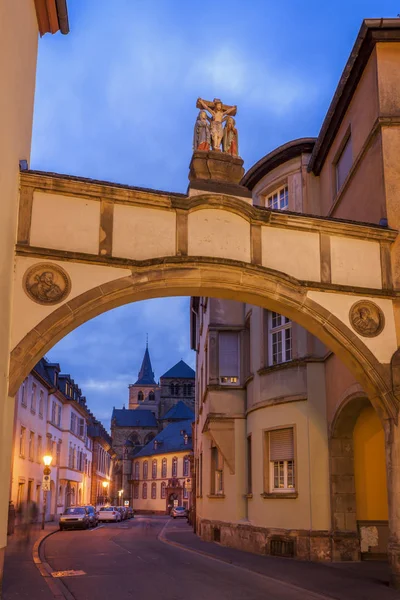 Panorama de Trier por la noche — Foto de Stock