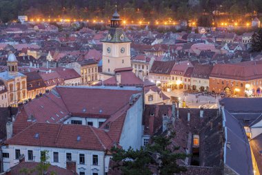 Geceleri Brasov Mimarisi