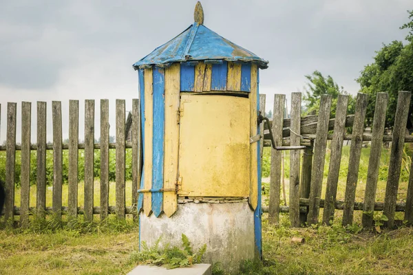 ベラルーシの田園地帯のカラフルな建築 — ストック写真