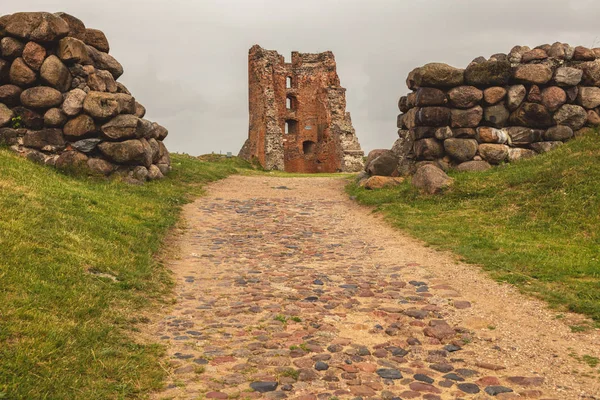 Ruinas del castillo de Navahrudak —  Fotos de Stock