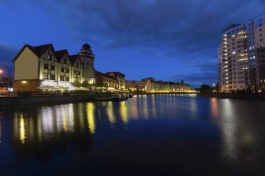 Pregolya Nehri boyunca Kaliningrad mimarisi