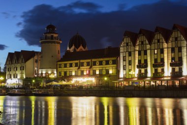 Pregolya Nehri boyunca Kaliningrad mimarisi