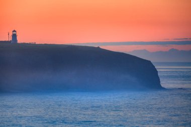 Geceleri Kaptan Blanc Deniz Feneri. Quebec, Kanada.