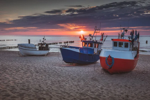 Rybářské Čluny Pláži Uniescie Uniescie Západní Pomořansko Polsko — Stock fotografie