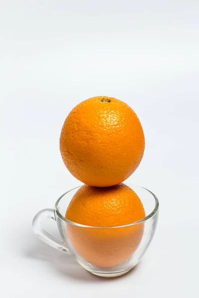 Mogen Orange Vit Bakgrund — Stockfoto
