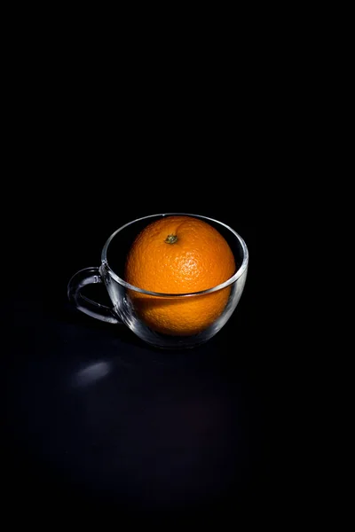 Orange Mûr Sur Fond Noir Surface Noire — Photo