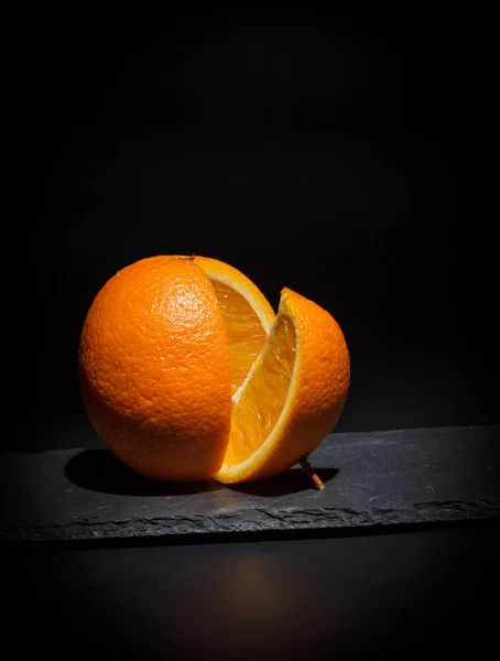 Ripe Orange Black Background Black Surface — Stock Photo, Image