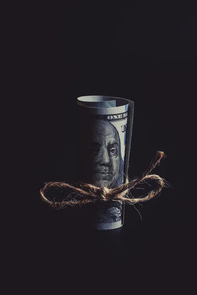 Долларовая Купюра Привязанная Веревкой Черном Фоне — стоковое фото
