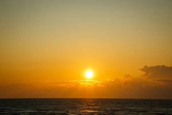 Beautiful Sunrise Sea Early Summer Morning — Stock Photo, Image