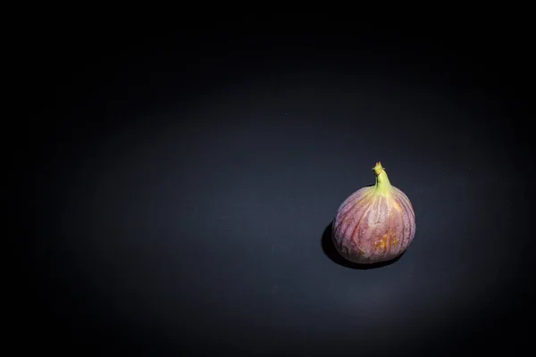 Lekkere Gezonde Vijgen Een Zwarte Achtergrond Zwarte Ondergrond — Stockfoto