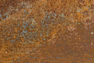 Eski metal kırmızı rengin pas dokusu