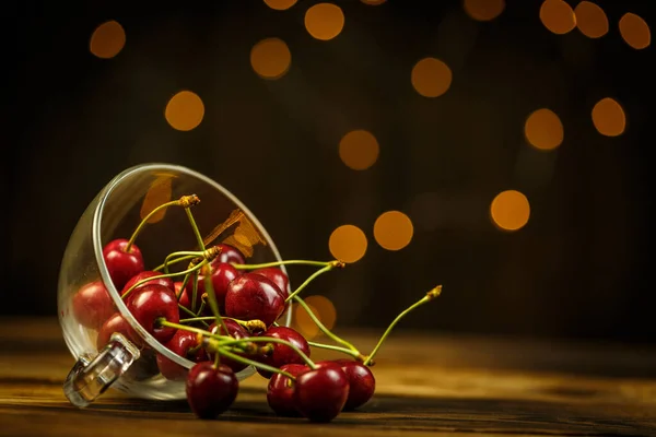 Ripe Cherries Brown Table Beautiful Bokeh — Stock Photo, Image