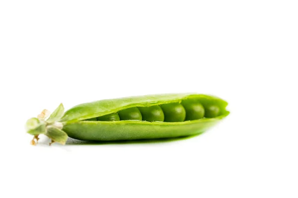 Смачний Зелений Горох Вітамінами Білій Тарілці Ферми — стокове фото