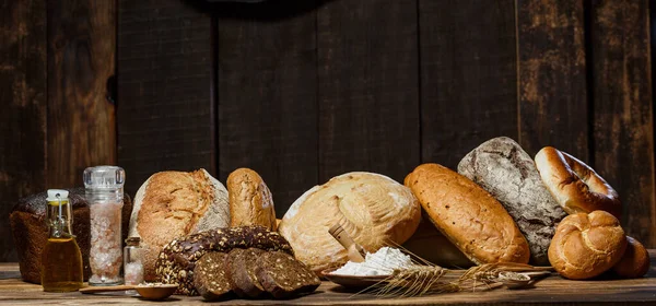 Pani Freschi Assortiti Pane Senza Glutine Sul Tavolo Legno — Foto Stock