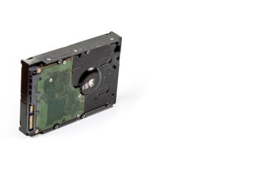 Büyük miktarda bilgi depolamak için bilgisayar sabit diski