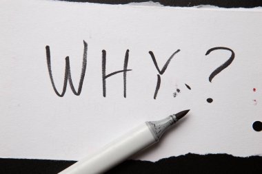 Handwriten metin neden beyaz kağıt üzerinde siyah kalemi ile yazılı soru