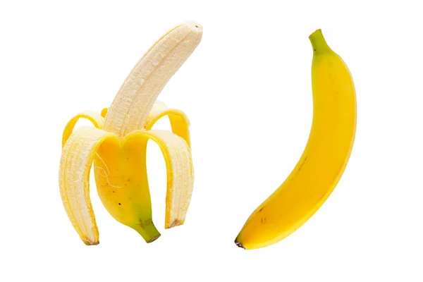 Zwei geschälte Bananen isoliert auf weiß — Stockfoto