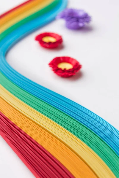 Craft Supplies Band Papper Regnbågens Färger Isolerad Vit Närbild — Stockfoto
