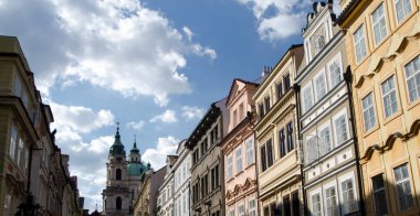 St Nicholas Kilisesi Mostecka, Prag arıyorsunuz