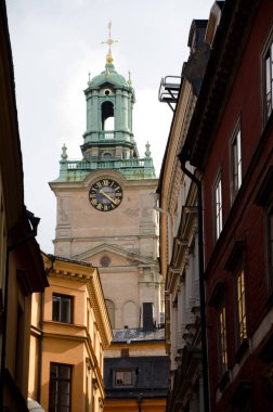 Approaching Storkyrkan  from Trangsund, Gamla Stan, Stockholm