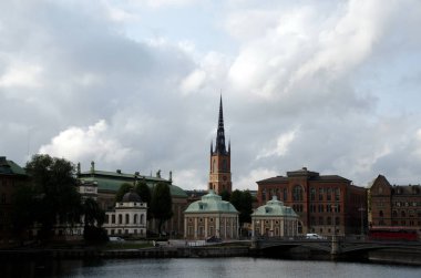 Riddarholmen kilisede Riksbron arıyor