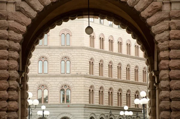 Arch Gate Över Mellan Leder Till Gamla Stan Riksgatan Stockholm — Stockfoto