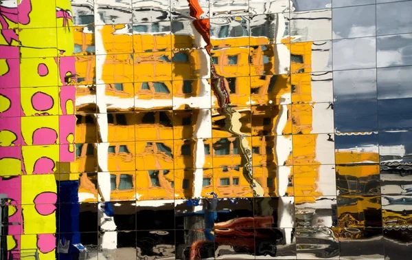 Роздуми Дзеркало Вікон Стін Сучасних Будівель Оформлені Поблизу Ericsson Globe — стокове фото