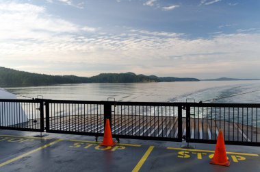 Tsawwassen terminaline doğru feribot kıç seyahat