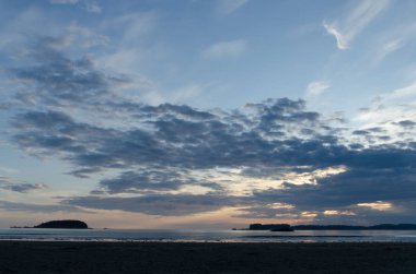 Chesterman plajında gün batımı