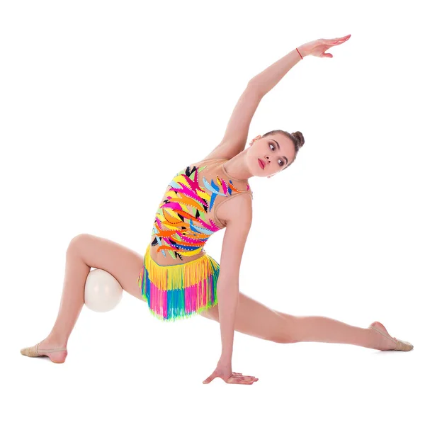 Mooie Slanke Vrouw Doen Gymnastiek Met Bal Geïsoleerd Witte Achtergrond — Stockfoto