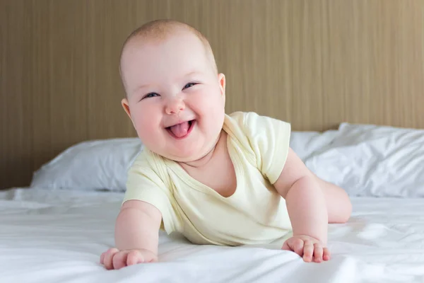 Portrait Funny Little Baby Girl Lying Bed — Stock Photo, Image