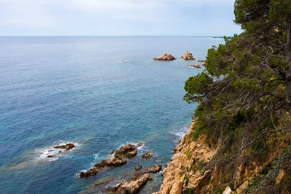 Aerial View Rocky Cliff Transparent Sea Water Spain — Stock Photo, Image