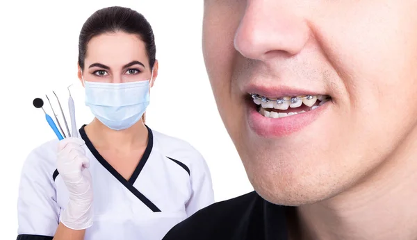 Tandarts Orthodontist Jongeman Met Beugels Tanden Geïsoleerd Witte Achtergrond — Stockfoto