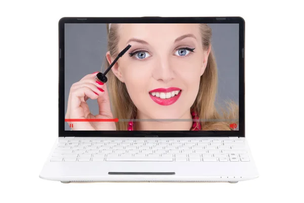 Beauty Blog Concept Schoonheid Blogger Toepassing Van Make Laptop Scherm — Stockfoto