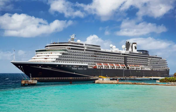 Willemstad Curacao Abril 2018 Vista Desde Piscina Infinita Crucero Zuiderdam — Foto de Stock