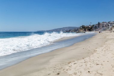 Bir gün, Laguna Beach, Kaliforniya