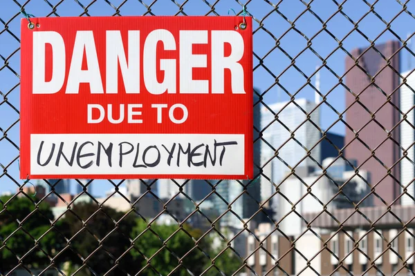 Teken Gevaar Als Gevolg Van Werkloosheid Aangesloten Het Hek Aan — Stockfoto