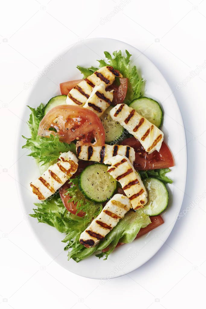 grilled halloumi with salad