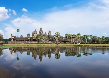Angkor Wat gün zaman yansıması Gölü Panoraması